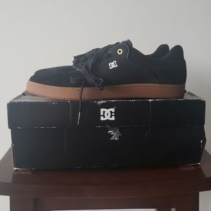 DC Mikey Taylor Skate Sneakers